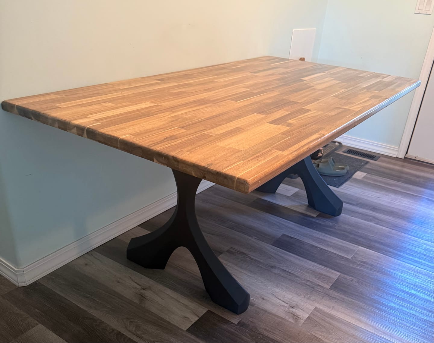 Customer photo review of Furniture Legs 417 Xavier 28H Metal X shape Dining Table Legs
