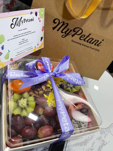 Customer photo review of Carry-Bag for Gift Platter/ Box