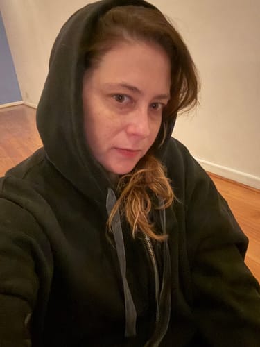 Customer photo review of POLERÓN NOA Hoodie con interior tipo piel - grafito