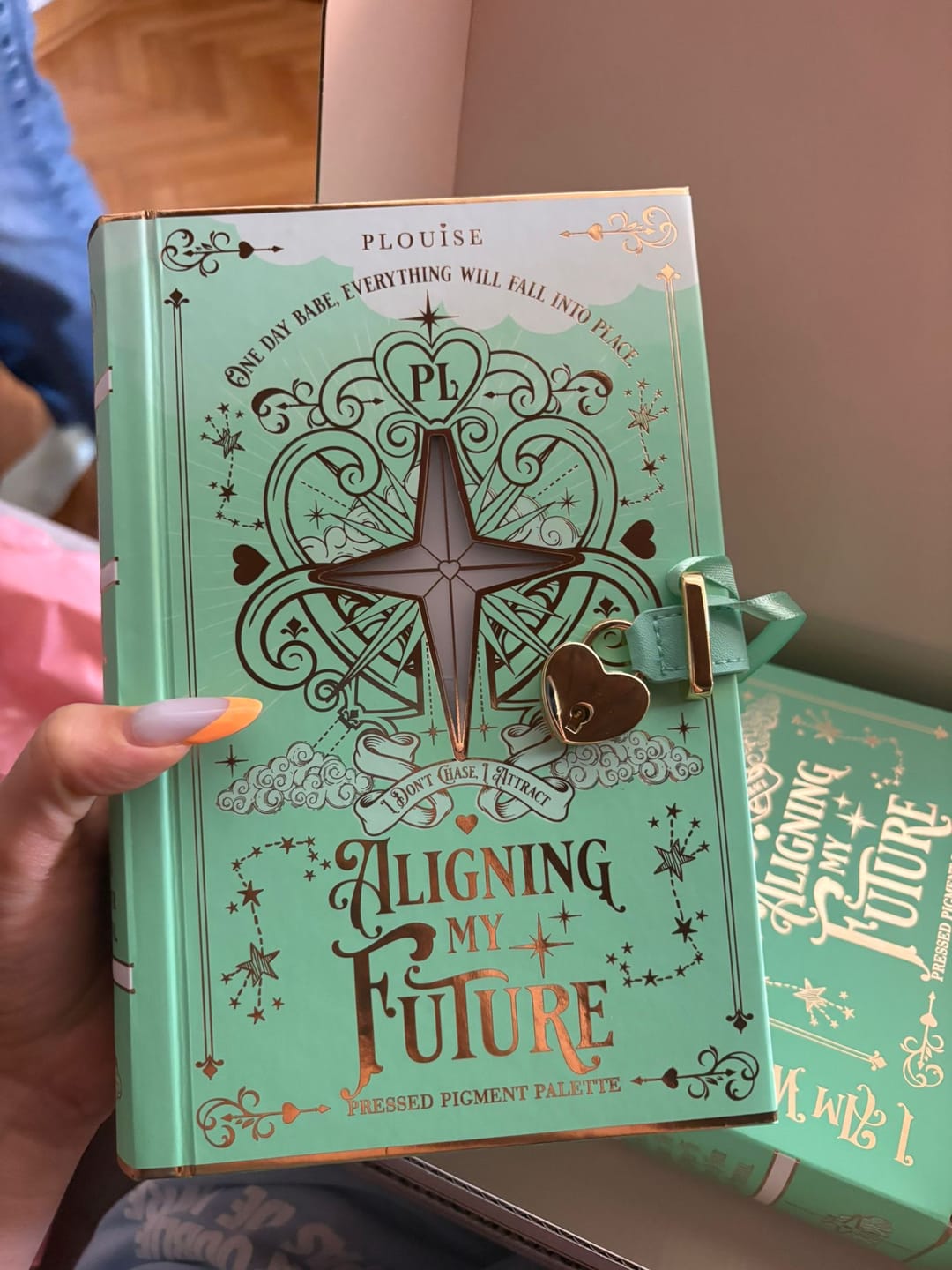 Customer photo review of P. Louise Aligning My Future Pastel Eyeshadow Palette