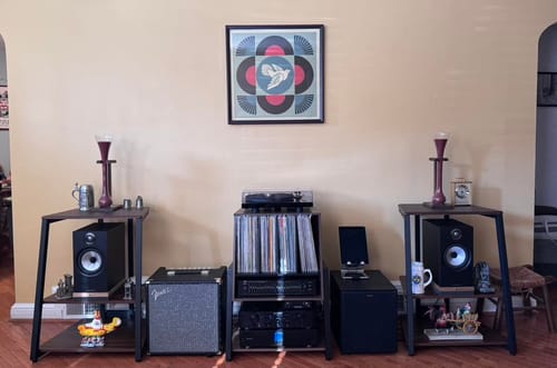 Customer photo review of Eiffel RS05 Record Player Stand