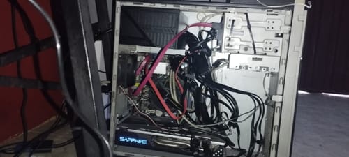 Customer photo review of Fuente de Poder MSI 600W MAG A600DN Certificada 80+ (GAMING FULL) ATX FCC 12V/ 100-240V/ PFC/ NEGRA