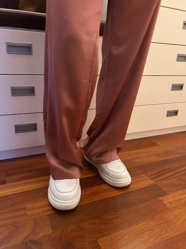 Customer photo review of ELEVATESHOES WHITE CASUAL