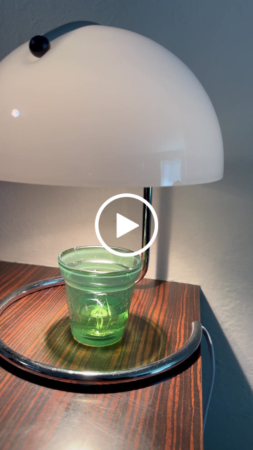 Customer video review of Curva Candle Warmer Lamp