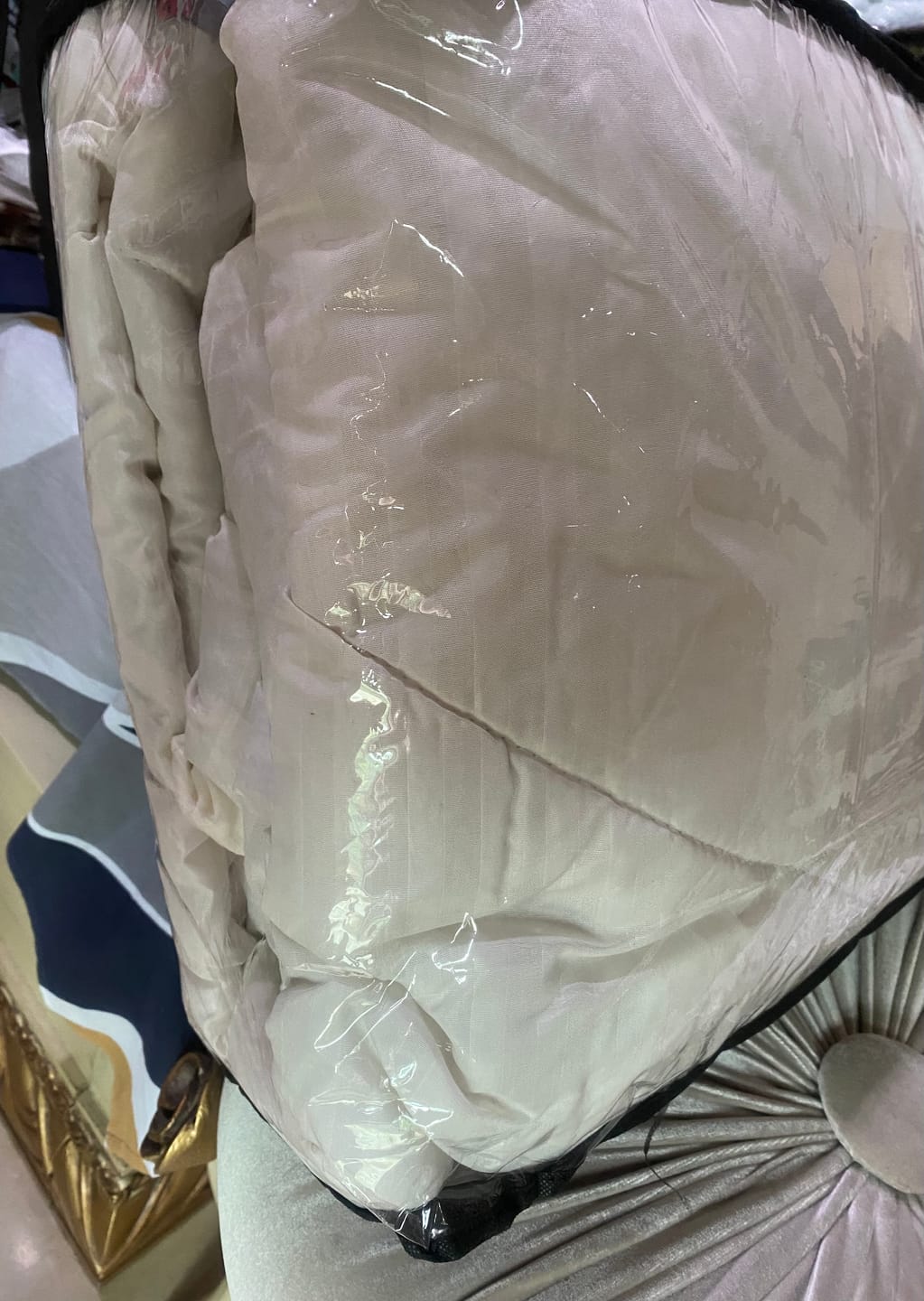 Customer photo review of IVORY stripe SUMMER COMFORTER SET- 8 PCS
