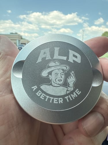 Customer photo review of Mountain Wintergreen Nicotine Pouches