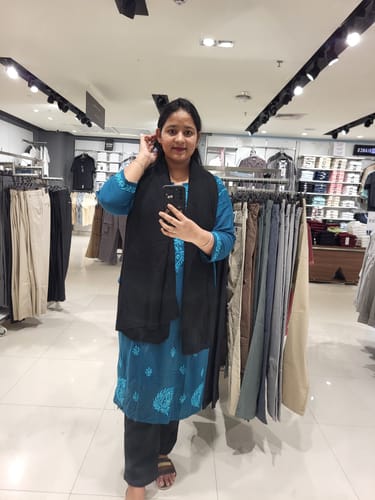 Customer photo review of Peacock Blue Rayon mukaish Long Kurta