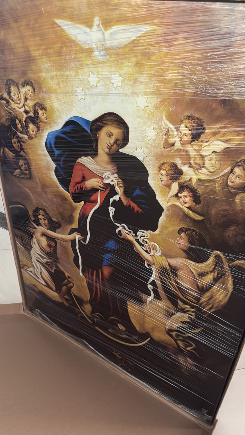 Customer photo review of Virgen Desatanudos
