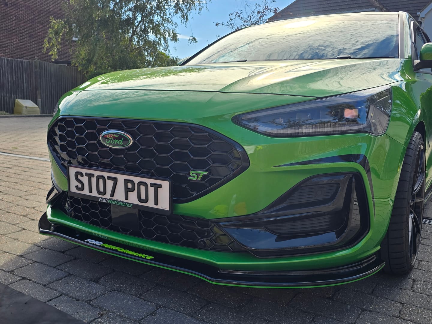 Customer photo review of Genuine Ford Mk4.5 Focus ST Front Radiator Grille (Painted)