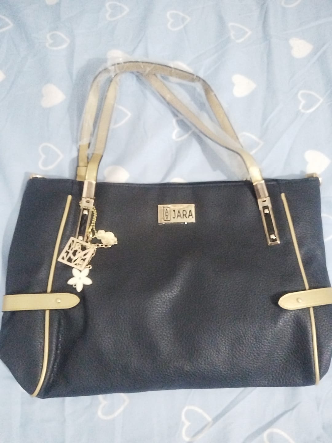 Customer photo review of VENICE LEATHER TOTE BAG