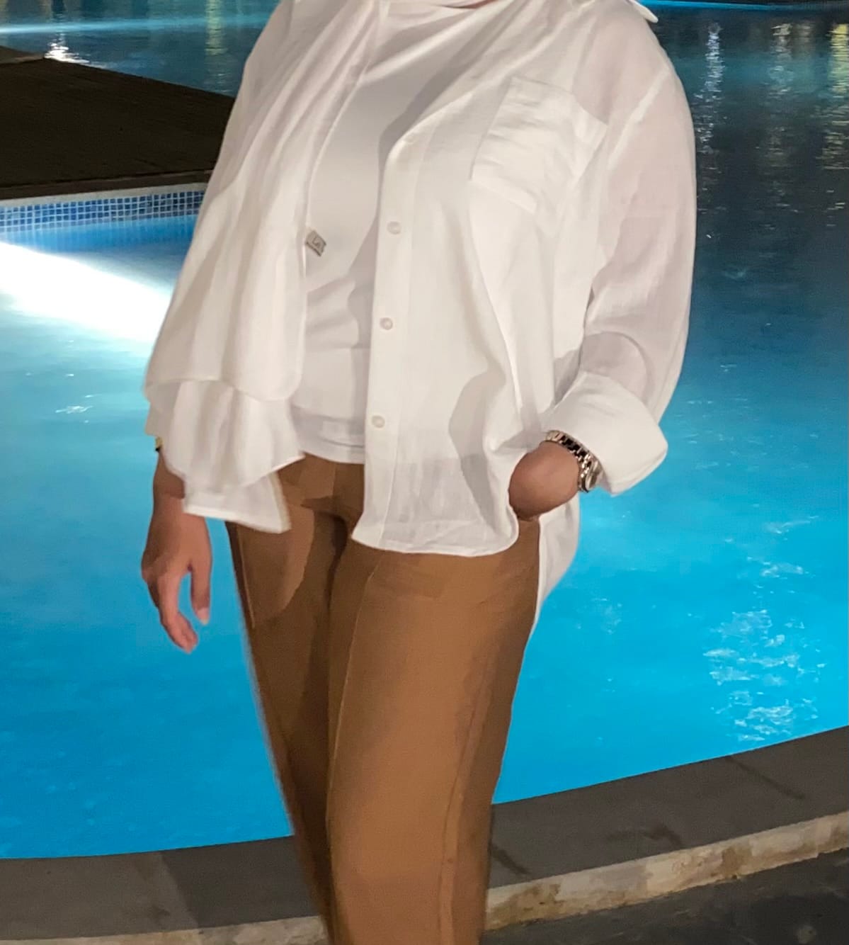 Customer photo review of Basic Linen Shirt