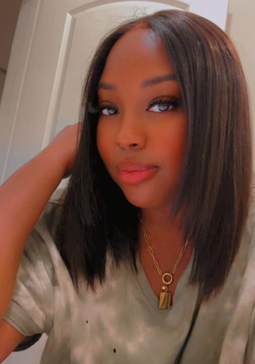 Customer photo review of Wavymy Yaki Straight Layered Cut Silky Bob Wig Upgrade 9x6 T-Part Lace Wig Pre-Plucked Wear Go Glueless Wigs 180% Density