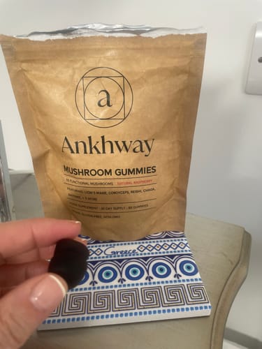 Customer photo review of 2-Month Mushroom Gummies