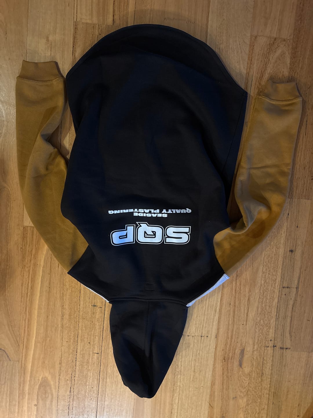 Customer photo review of Black, Grey & Sandy Taupe | Half Zip Long Tail Hoody