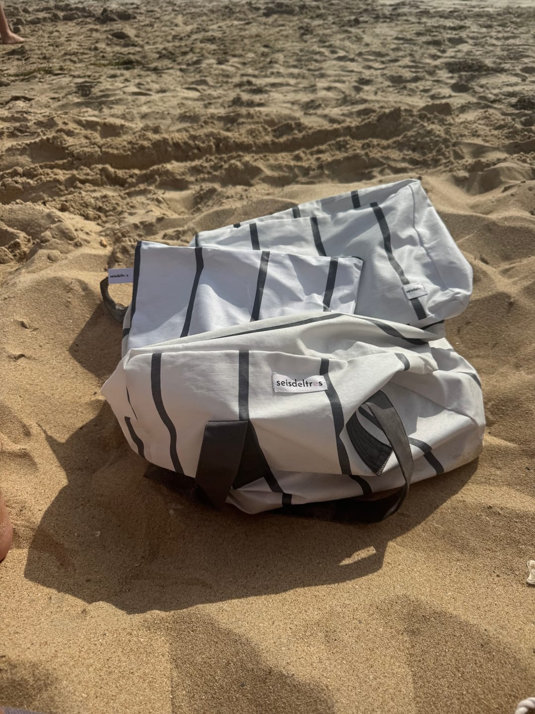 Customer photo review of Funda MyBigBag Blanca Raya Gris