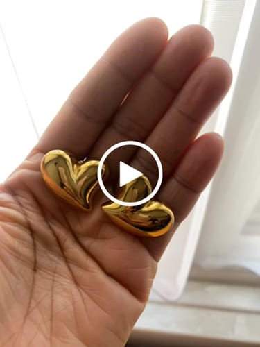 Customer video review of Lover Earrings - Gold