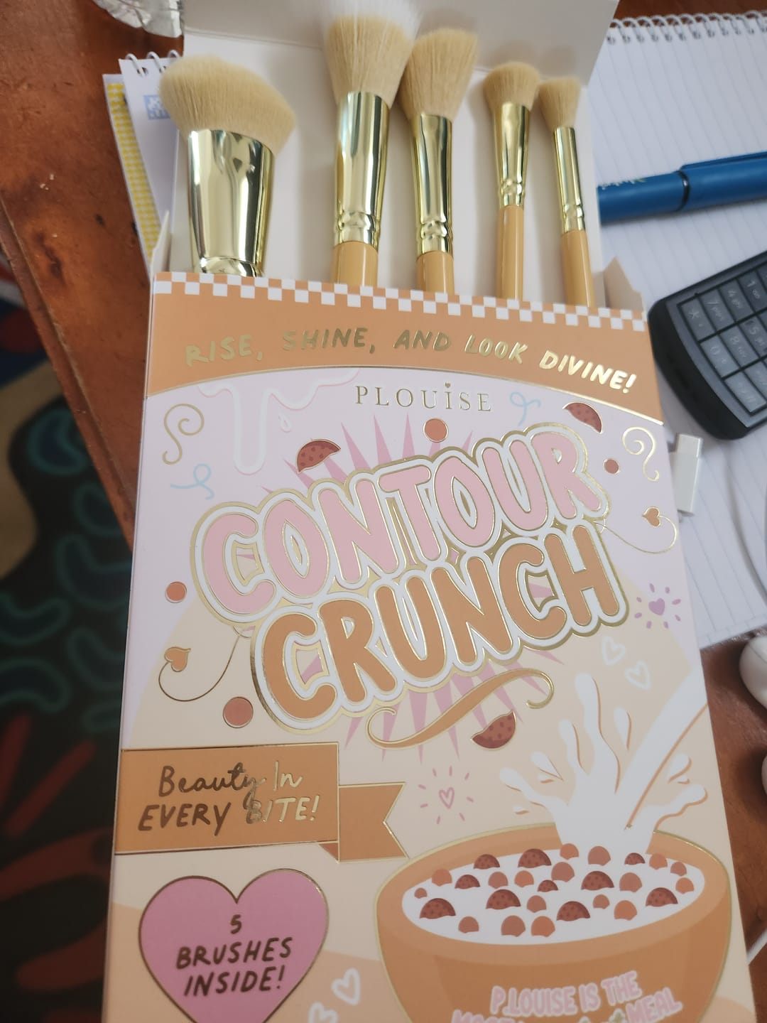 Customer photo review of P. Louise Contour Crunch Brush Set