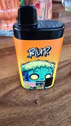 Customer photo review of Blur 20000 - Puff Jetable / Vape Disposable 2% Nicotine - Double Saveur