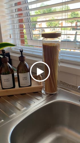 Customer video review of 500ml Amber Glass Bottle with Dark Wood Pump (White Label)