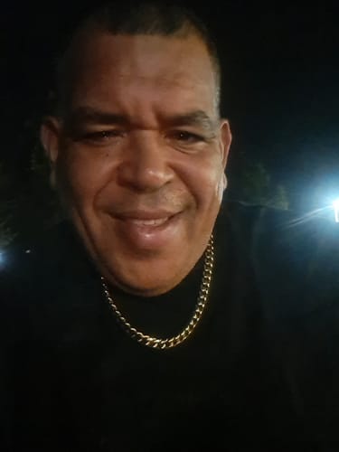 Customer photo review of Cuban Link Set (Gold)