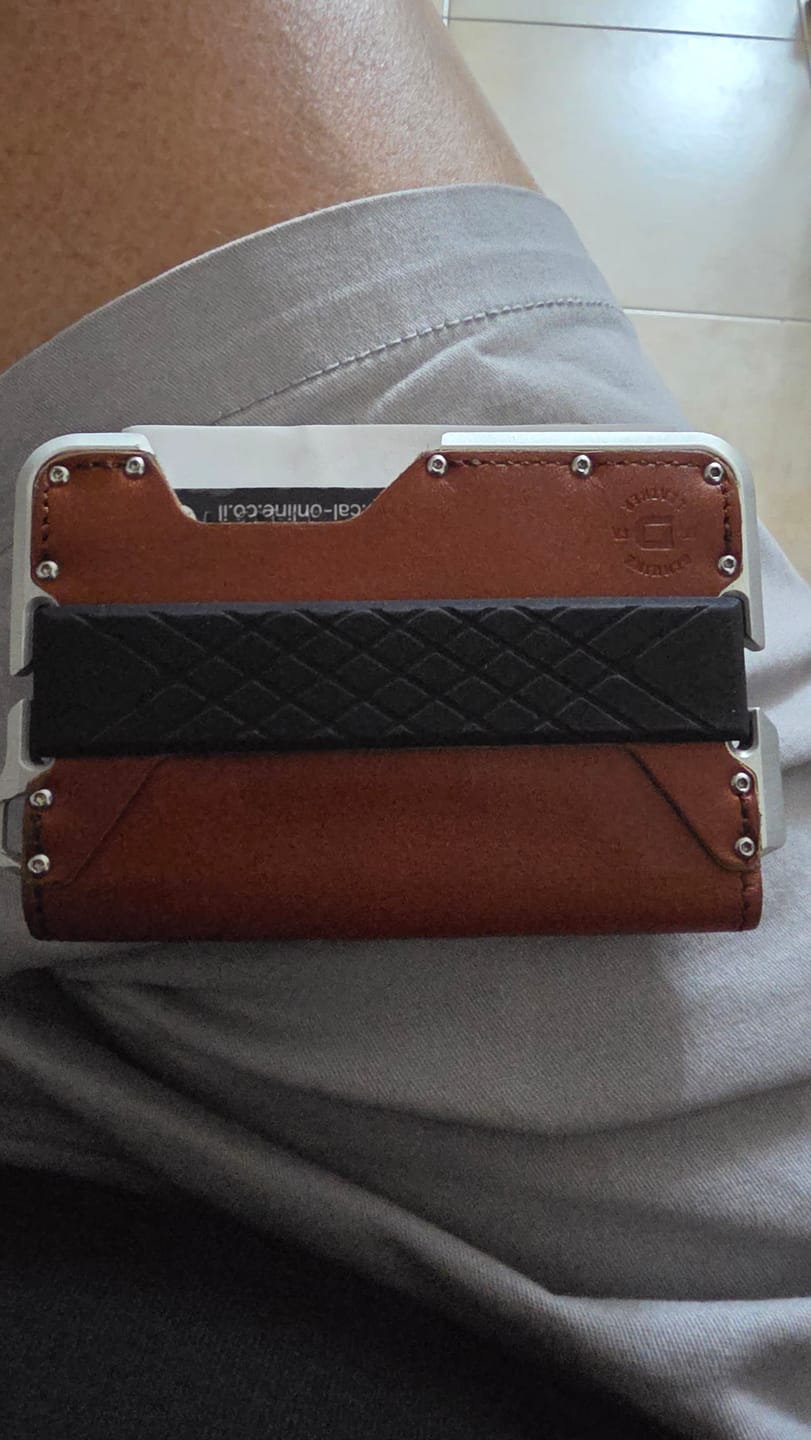 Customer photo review of D01 DAPPER™ BIFOLD WALLET