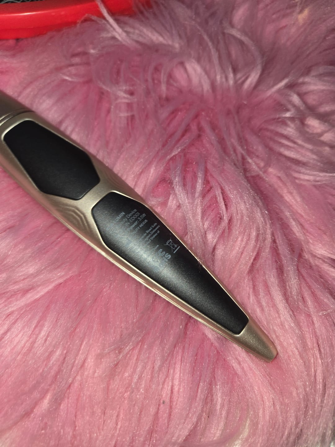 Customer photo review of INIA LUMIN Eye Skincare Device