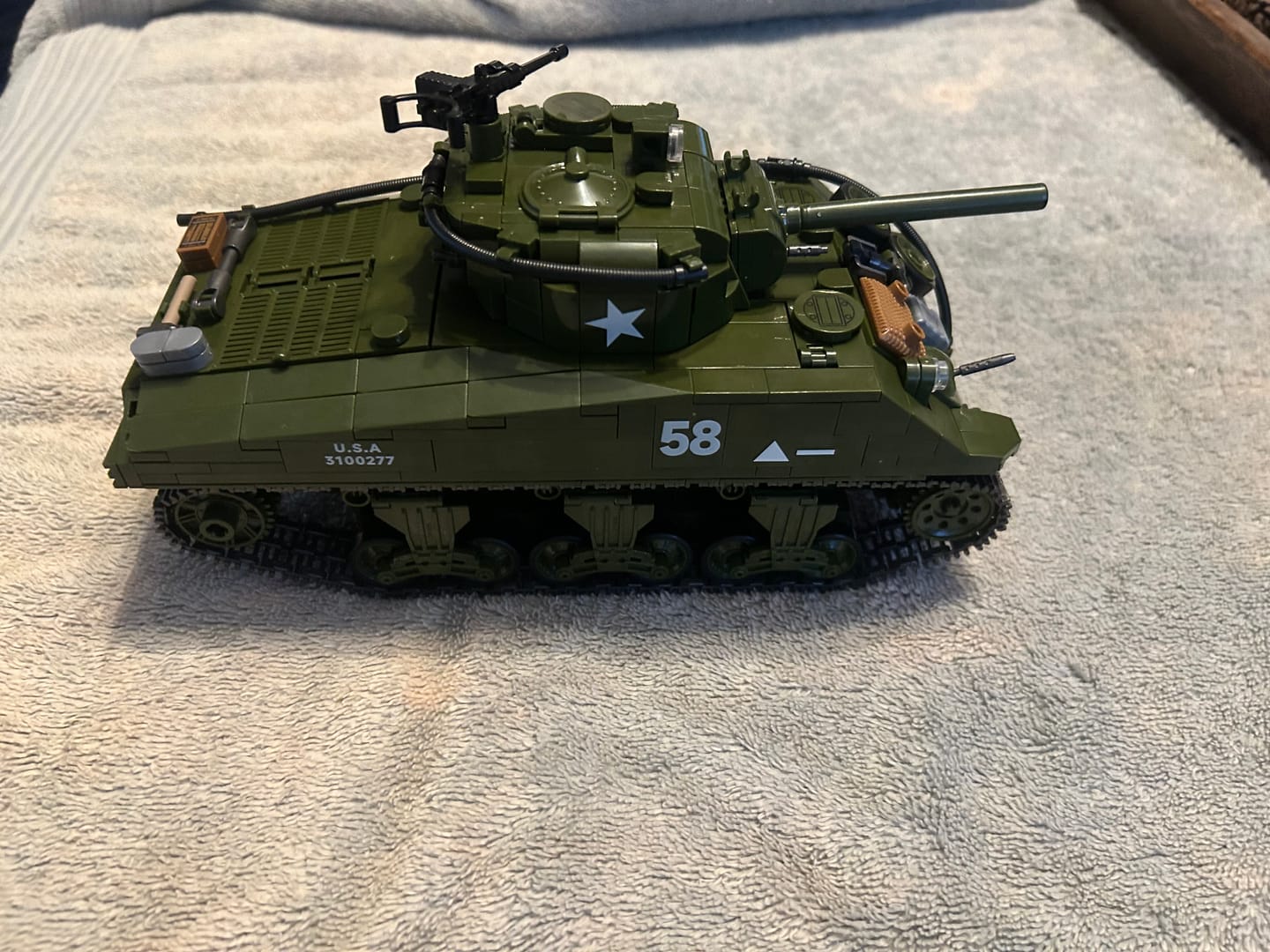 Customer photo review of M4A3 Sherman | 1175 PCS