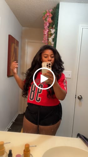 Customer video review of CurlyMe 3 In 1 Half Wig Kinky Straight Glueless Install Half Wig With Draw-string Beginner Friendly
