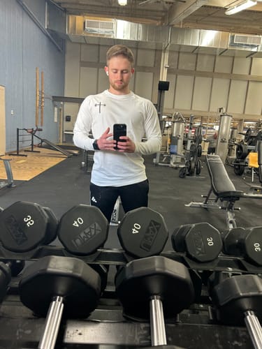 Customer photo review of Long Sleeve Performance Tee