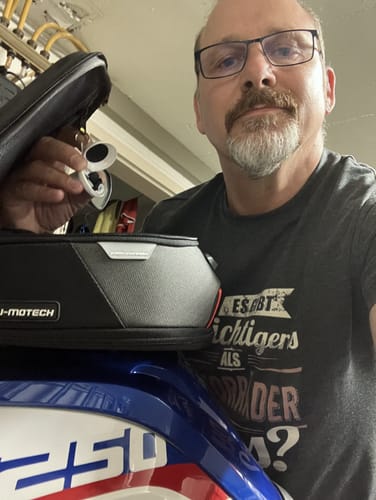 Customer photo review of 1 + 1 Set FREE - Moto Earplugs, - 27 dB