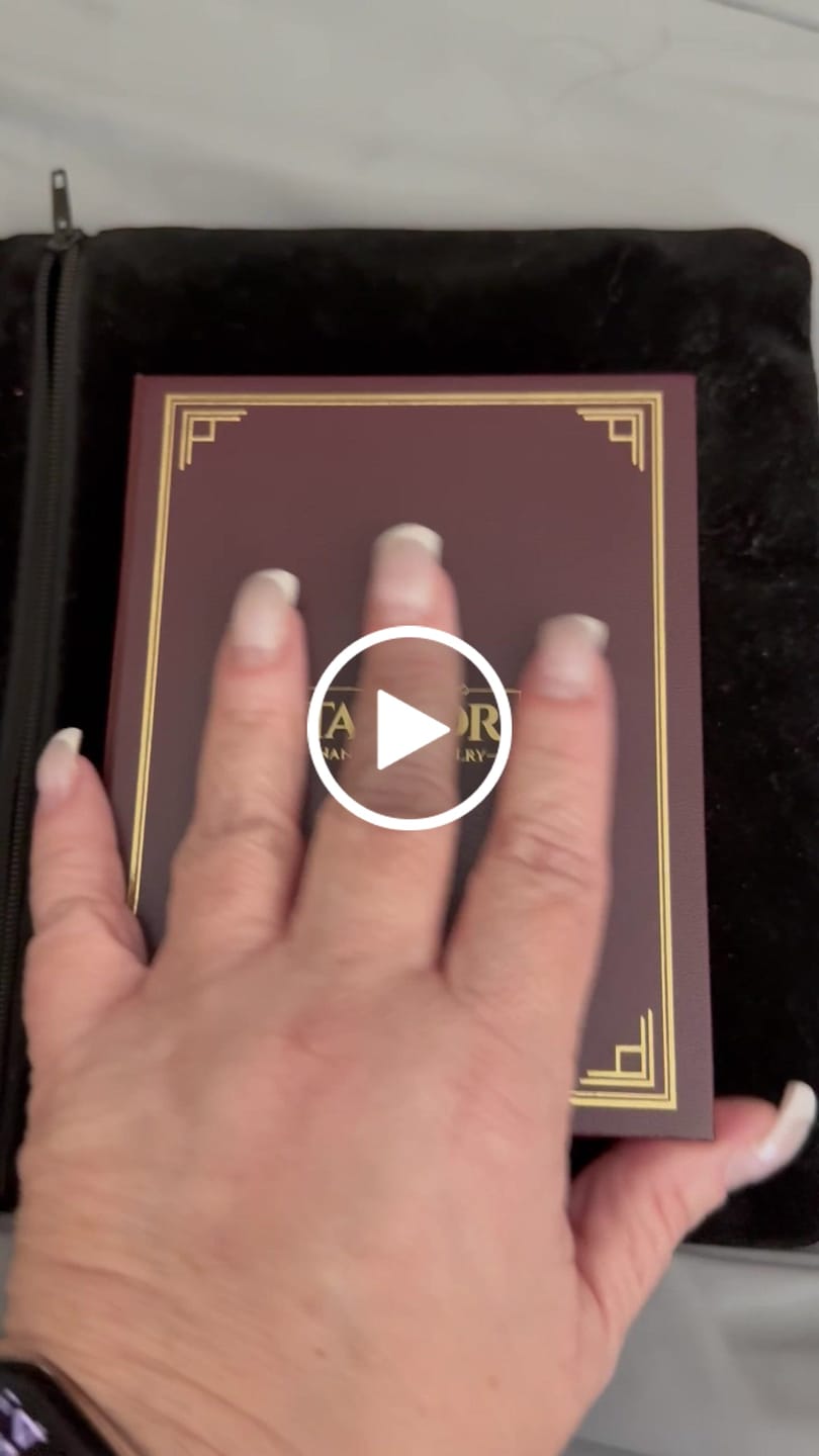 Customer video review of Eternal Love Necklace