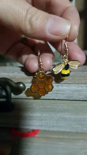 Customer photo review of "Bee & Bloom" Earring Set
