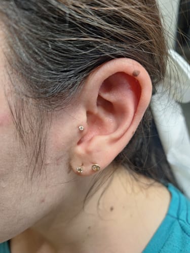 Customer photo review of Piercing Mini Diamante