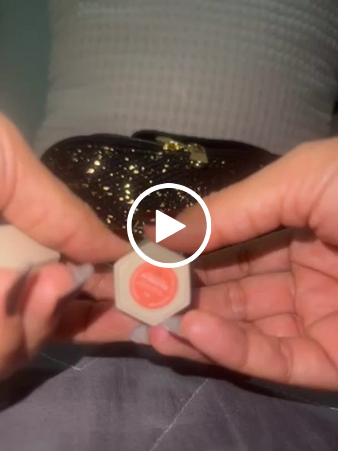 Customer video review of RUBOR CREMOSO EN BARRA COLLECTION