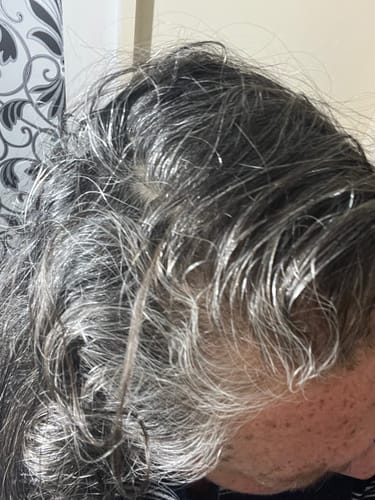 Customer photo review of Instant Dye Shampoo