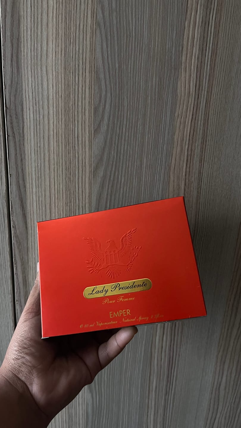 Customer photo review of Lady presidente Emper Perfumes 80ml