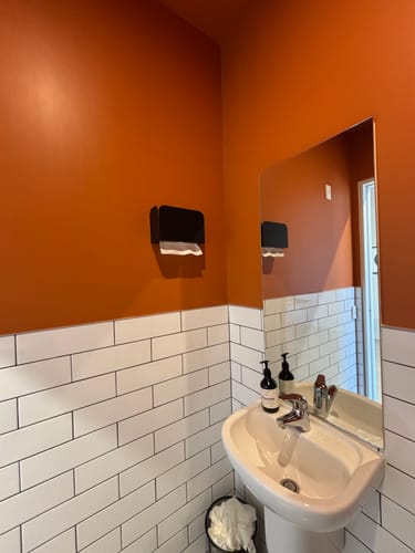 Customer photo review of FOLD Paper Towel Dispenser 150 (2.0)