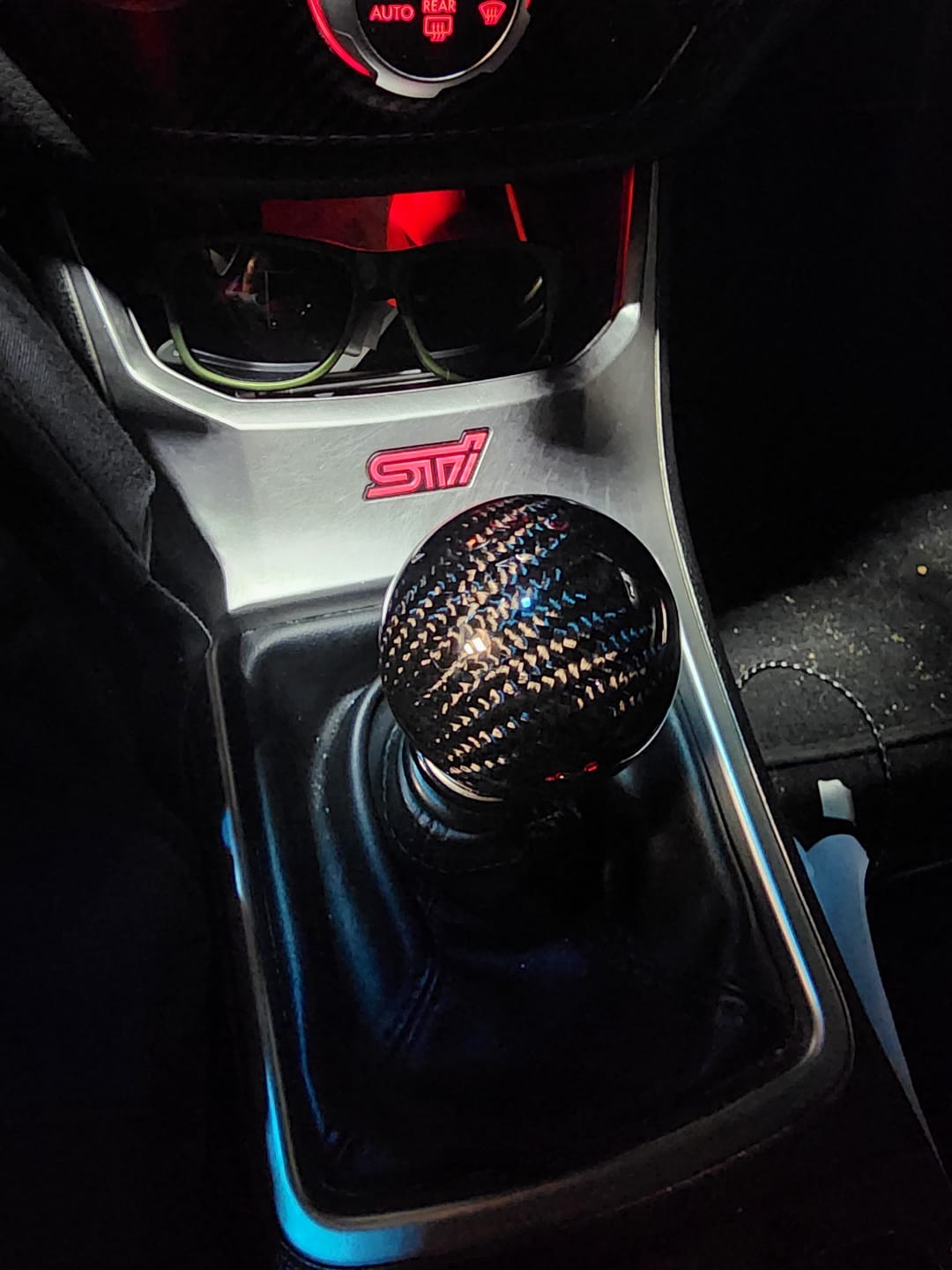 Customer photo review of Damaged Shift Knobs