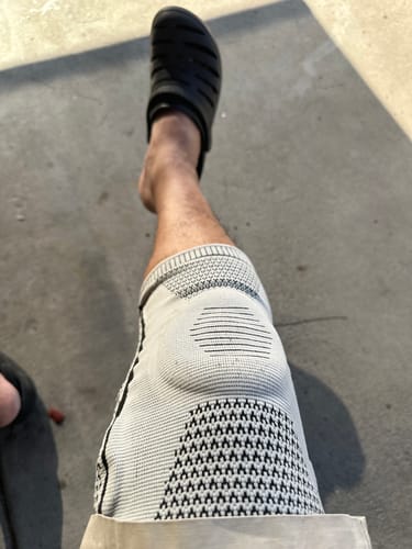Customer photo review of Knee Sleeve Elite™ - #1 Solution For Knee Pains