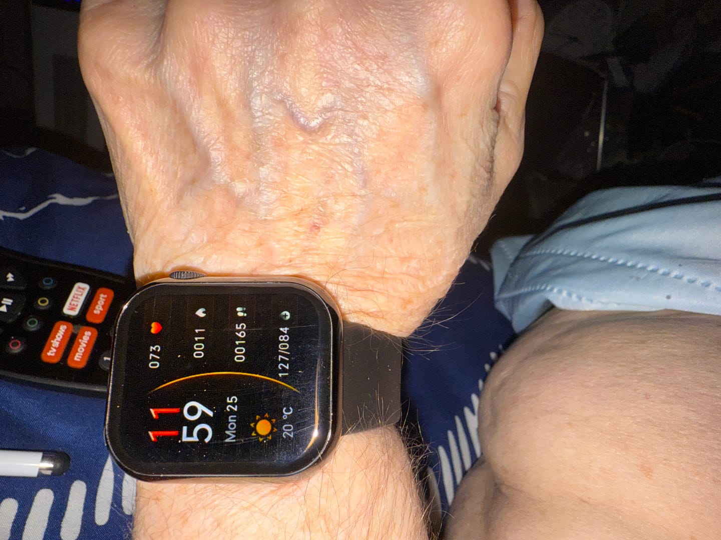 Customer photo review of Bearscome Blood Sugar Blood Pressure Blood oxygen Sleep Monitoring Waterproof Smartwatch