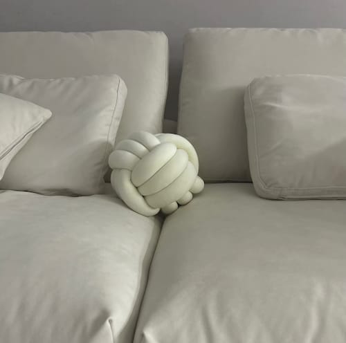 Customer photo review of Coussin Nœud Mushie