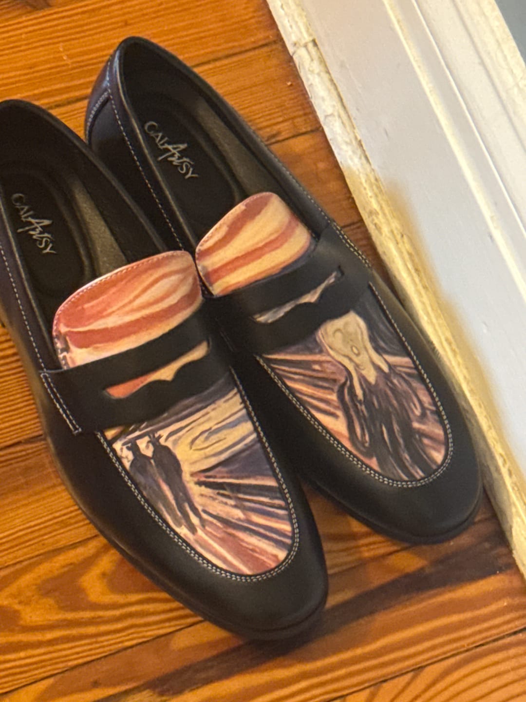 Customer photo review of The Scream, Edvard Munch Loafers