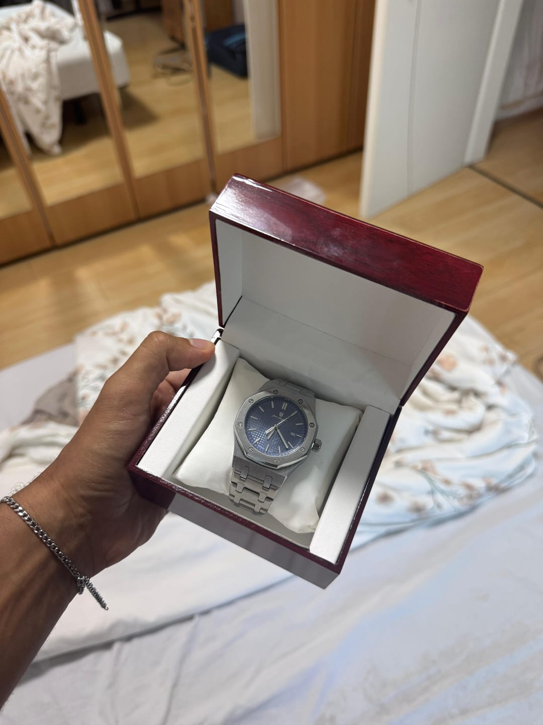Customer photo review of LA POEDAGAR™ Paris