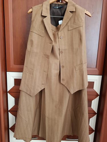 Customer photo review of Kendinden Çizgili Pamuk Çikolata Kahve Yelek Etek Takım