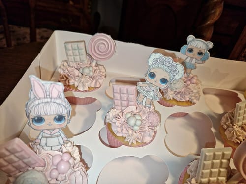 Customer photo review of Wafer Paper (0.3mm thin) - A4 Rectangle Custom Edible Image