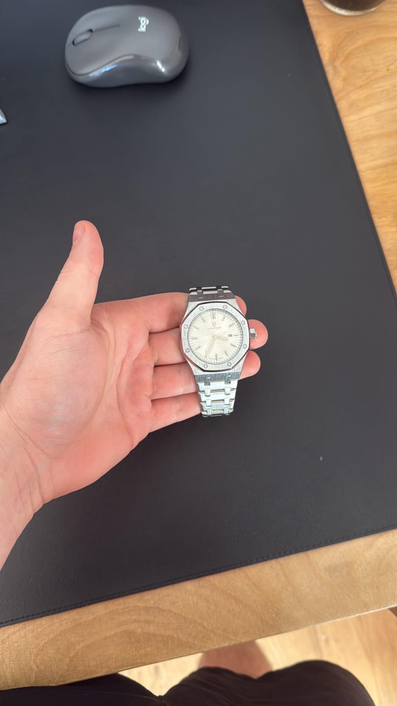 Customer photo review of LA POEDAGAR™ Dubai