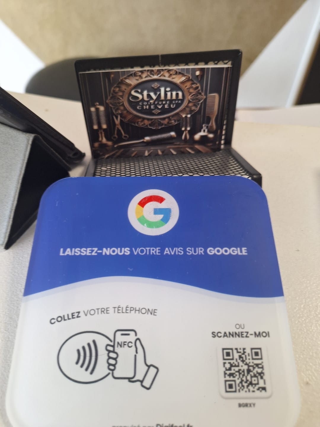 Customer photo review of Plaque Avis Google