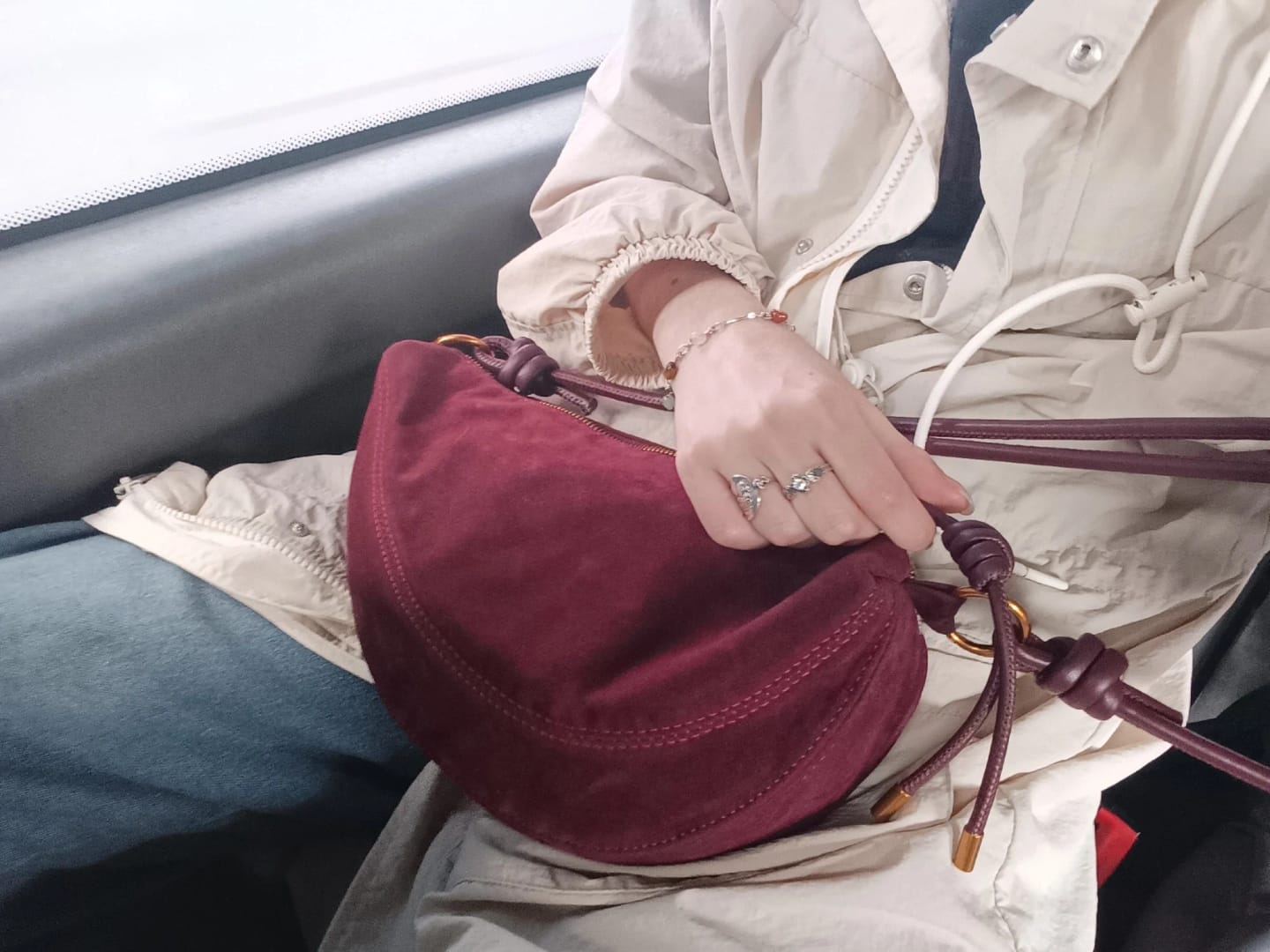 Customer photo review of Mary - Stylish Vegan Suede Shoulder Bag for Women, Trendy Crossbody Dumpling Design