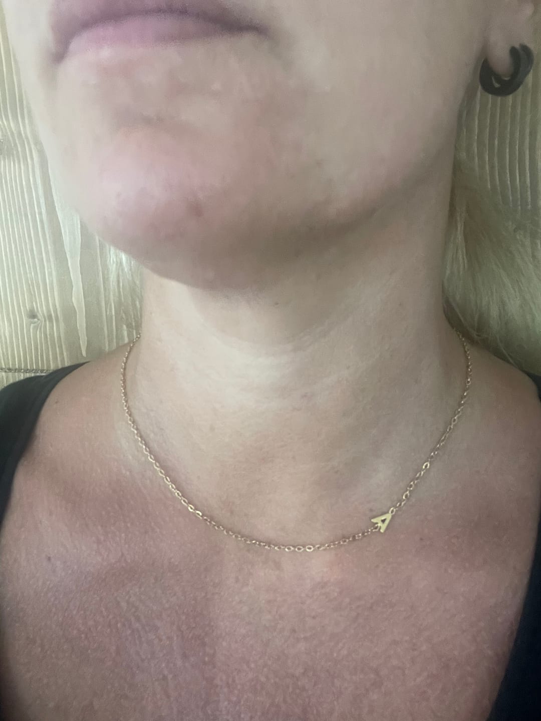 Customer photo review of Collana Personalizzata con Iniziali Laterali