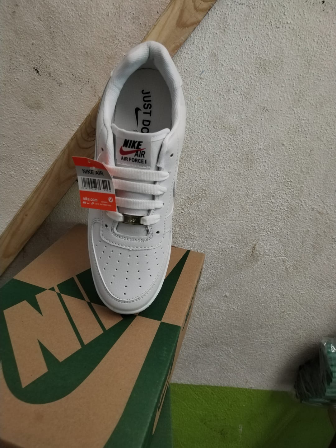 Customer photo review of Paq 6 Pares Tenis 270 Blanco Total 25/28.5